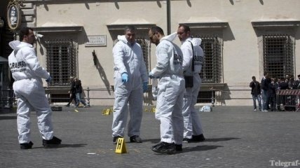 Преступник, устроивший стрельбу в Риме, хотел убить политиков 