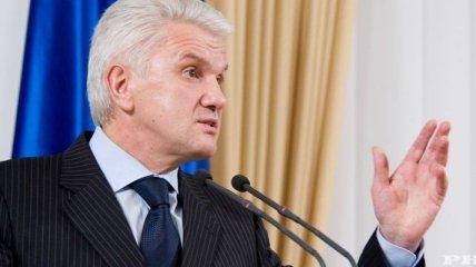 Литвин: Вопрос о моей отставке зависит от языкового закона