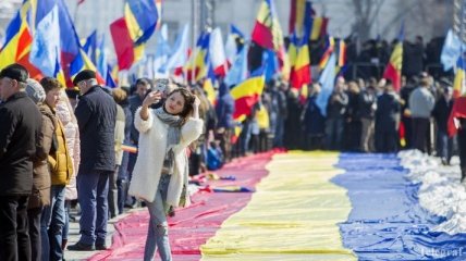 В Кишиневе отметили 100-летие объединения Бессарабии и Румынии