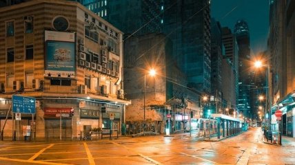 Атмосферные снимки ночного Гонконга от немецкого фотографа (Фото)