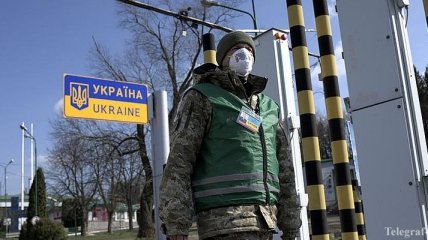 Правительство просит разрешения не выпускать украинцев за границу