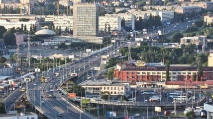 В Киеве до августа ограничат движение транспорта: список улиц