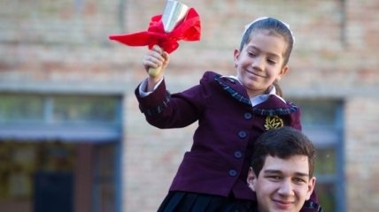"Последний звонок" школьники Киева услышат 30 мая 