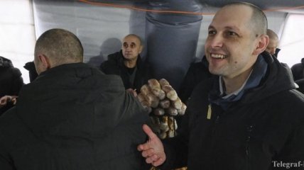 Обмен удерживаемыми: кто из украинцев вернулся из плена (список)