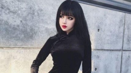 Живая фарфоровая кукла: невероятно красивая китаянка, которая взорвала Инстаграм (Фото)