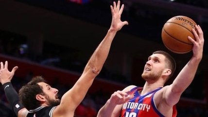 Михайлюк продолжает феерить в NBA ( Видео)