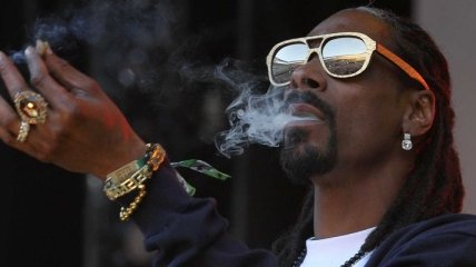Snoop Dogg собирается продавать медицинскую марихуану