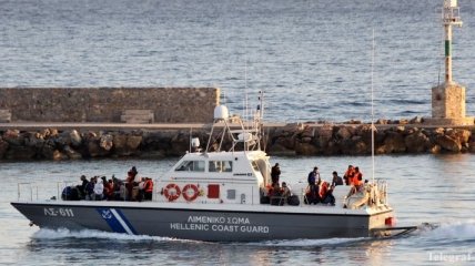 У берегов Греции спасли более 500 нелегалов
