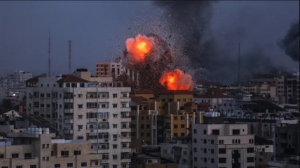 Израиль продолжает бомбить ХАМАС
