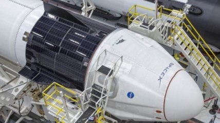 SpaceX Crew Dragon установили на стартовой площадке космодрома NASA