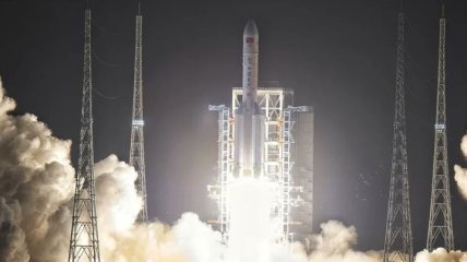 Китай запустил прототип многоразовой ракеты-носителя (видео)