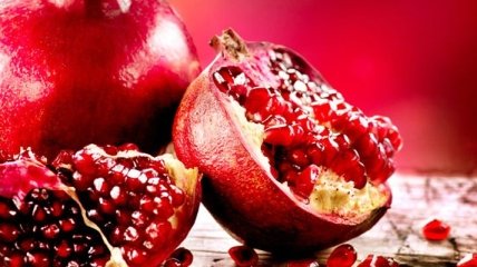 Диетологи назвали фрукты, которые полезно есть с косточками