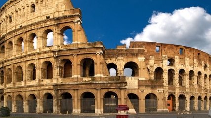 Италия потратит 18 млн евро на реставрацию Колизея