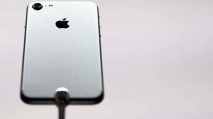 Главный миф об iPhone 8 развеян