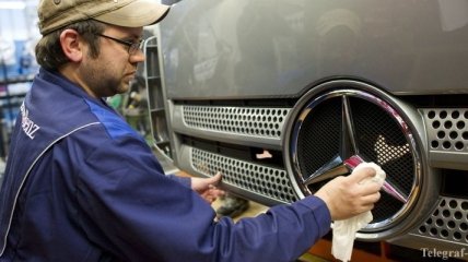 Daimler увеличил продажи грузовиков