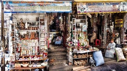 Оккультный "рынок ведьм" в боливийском городе Ла-Пас (Фото)