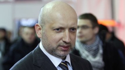 Турчинов успел договориться с Луценко о построении единой партии