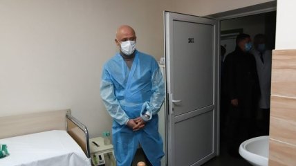 Труханов попал в переполненную коронавирусную больницу