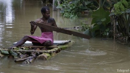 Наводнения на Шри-Ланке: сотни пострадавших 