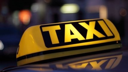 Службы такси Киева начали поднимать тарифы