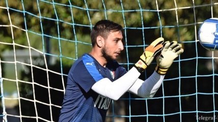 Доннарумма останется в "Милане" до конца сезона-2017/18 и летом покинет команду