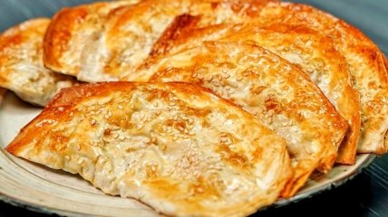 Пирог из лаваша в духовке – простые рецепты с разными начинками
