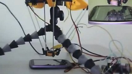Ученые создали робота для взлома PIN-кодов телефона (Видео)