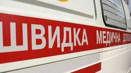 В Днепропетровской области пьяный мужчина набросился с кулаками на медиков