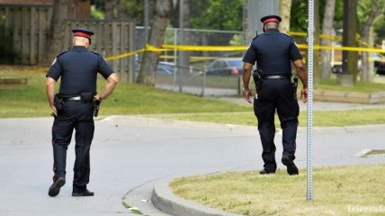 В Торонто трех человек застрелили из арбалета