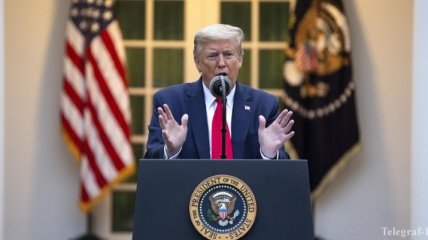 Карантин: Трамп анонсировал снятие части ограничений в ряде штатов