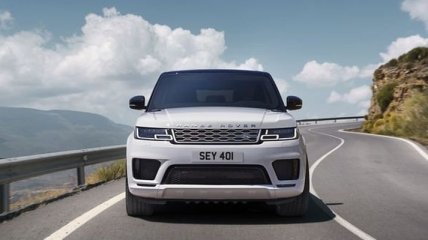 Курс на экологичность: Land Rover выпустил свой первый гибридный автомобиль (Фото)