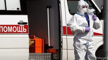 В Омске медработники подхватили коронавирус, стоя в очереди на тестирование
