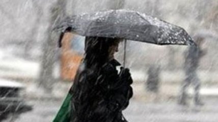 Синоптики объявили штормовое предупреждение на 22 декабря