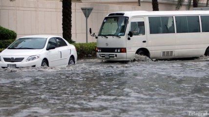 Дождь в Дубае за 7 часов стал причиной более 330 ДТП