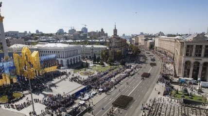 Итоги 24 августа: Военный парад в Киеве, концерт "Океана Эльзы", Болтон в Киеве