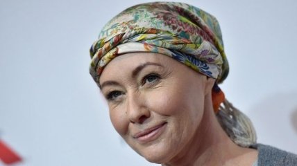 Голливудская актриса показала, как теряла волосы во время борьбы с раком 