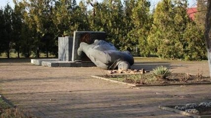 В Украине впервые продали памятник Ленину