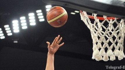 Украинские баскетболисты обыграли на Кипре местную сборную