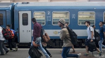 Движение поездов между Германией и Австрией возобновлено