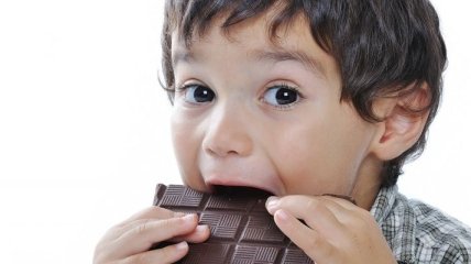 Чем полезен шоколад для детей?