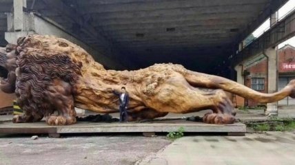 Крупнейшая деревянная скульптура в мире, которую 20 человек вырезали 3 года (Фото)