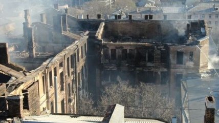 ГСЧС: Последствия пожара в Одесском колледже ликвидированы