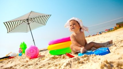 Где отдохнуть с ребенком в октябре: пляжные варианты