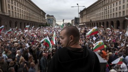 Около 2,5 тысяч человек требуют отставки правительства в Болгарии