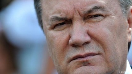 Присяжнюк пошутил, что Янукович должен жениться на Конституции