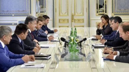 Порошенко и Шефчович обсудили поставки энергоносителей в Украину и ЕС