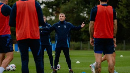 Сергій Ребров