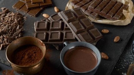 Диетологи назвали уникальные свойства горького шоколада