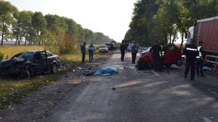 ДТП в Киевской области: два человека погибли, трое травмированы