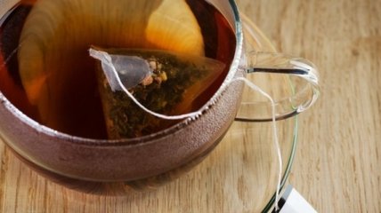 Медики выяснили, что чай в пакетиках оказался полезнее дорогого